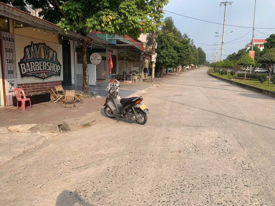 Đất nền Phả Lại 250m² giá 1 tỷ - Mặt tiền 10m, hai mặt tiền đẹp!