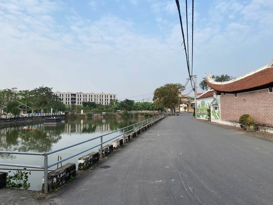 Đất nền Phú Thị Gia Lâm 77m² giá 5 tỷ - Tiềm năng tăng giá mạnh!