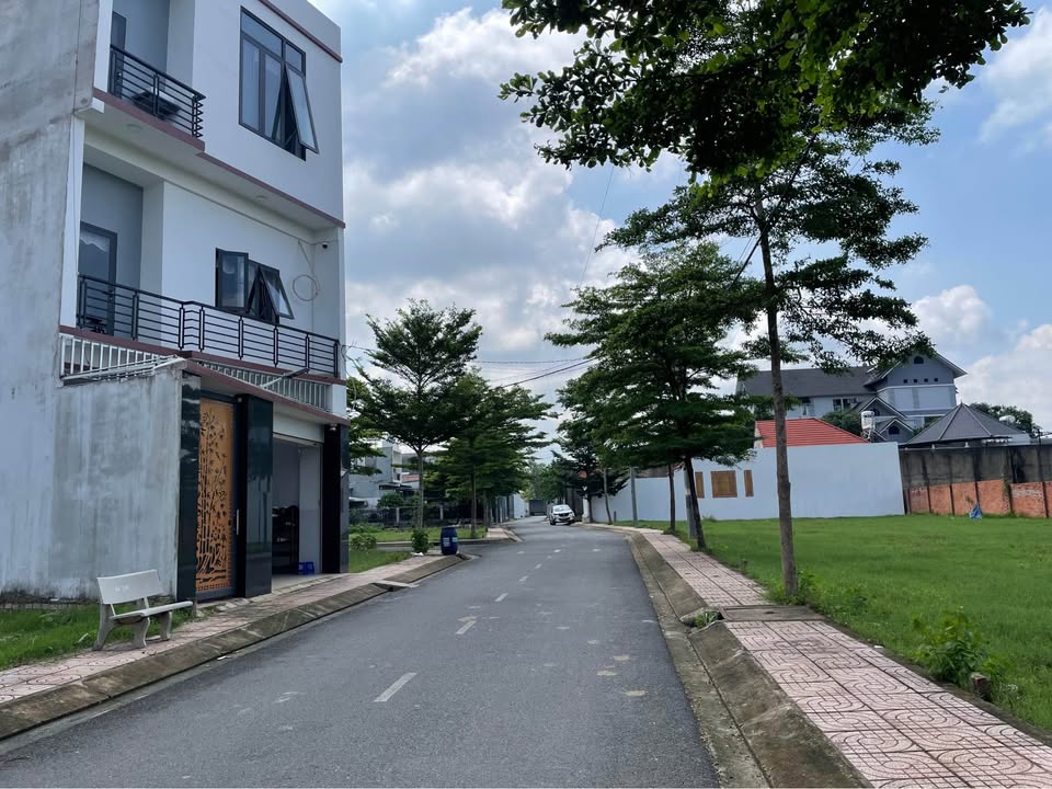 Đất nền lô góc 2 mặt tiền An Phước, Long Thành 157m² - Vị trí đắc địa, giá chỉ 2.5 tỷ!