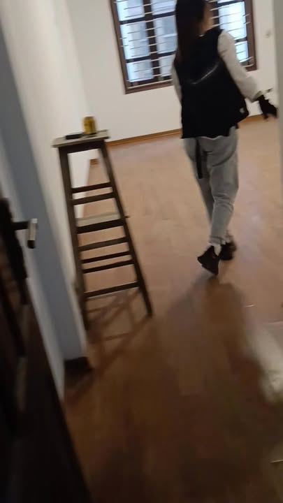 Nhà phố Bồ Đề Long Biên 30m² giá thỏa thuận - Ngõ rộng, ô tô cách 20m!