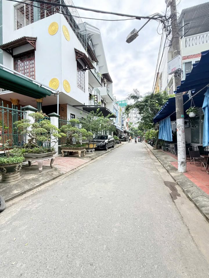 Nhà mặt tiền Lê Hữu Trác, Đà Nẵng 112m² giá 12 tỷ - Đầu tư sinh lời ngay!