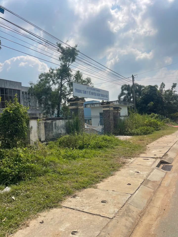 Mặt tiền FrontHouse Quốc lộ 28, Hàm Chính 113m² giá 800 triệu - Chính chủ bán gấp!