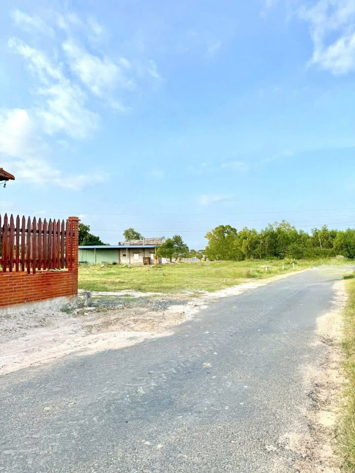 Đất thổ cư tại xã Hàm Chính, Hàm Thuận Bắc 168m² giá 600 triệu - Cơ hội đầu tư tuyệt vời!