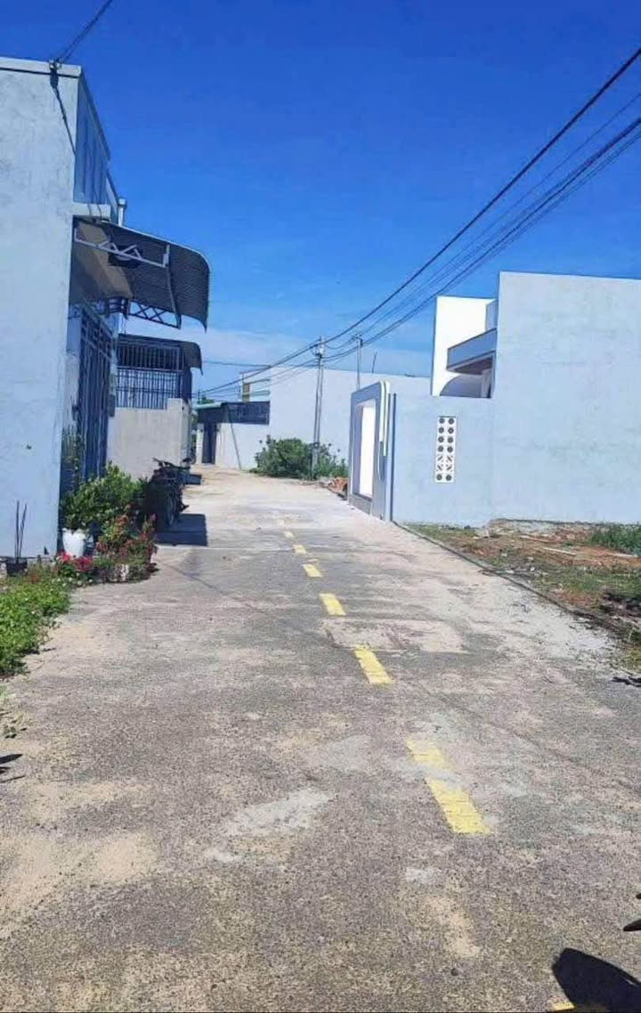 Đất thổ cư Phong Nẫm, Phan Thiết 108.8m² giá chỉ 680 triệu - Cơ hội đầu tư tuyệt vời!