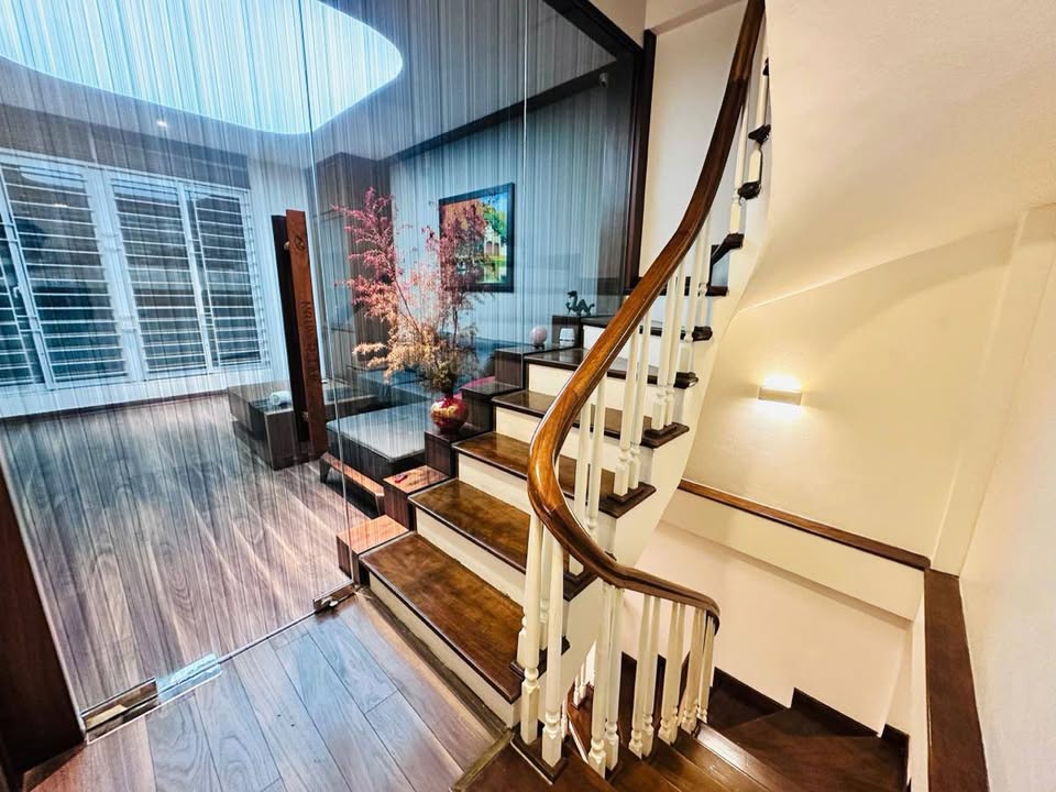 Nhà phố An Dương 36m² giá 10.6 tỷ - Căn góc thoáng mát, vị trí đắc địa!