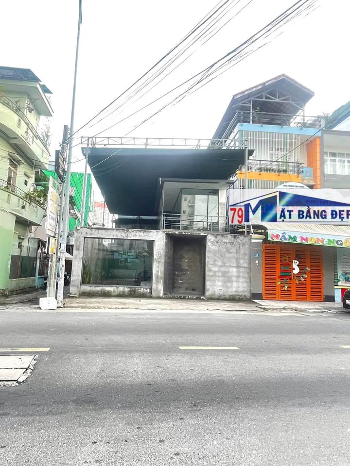 Cho thuê FrontHouse Đặng Tất Nha Trang 179m² giá 25 triệu - Kinh doanh ngay!