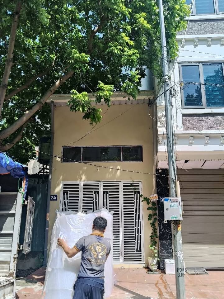 Nhà Phú Diễn 43m² giá thỏa thuận - Vị trí đắc địa, tiềm năng tăng giá