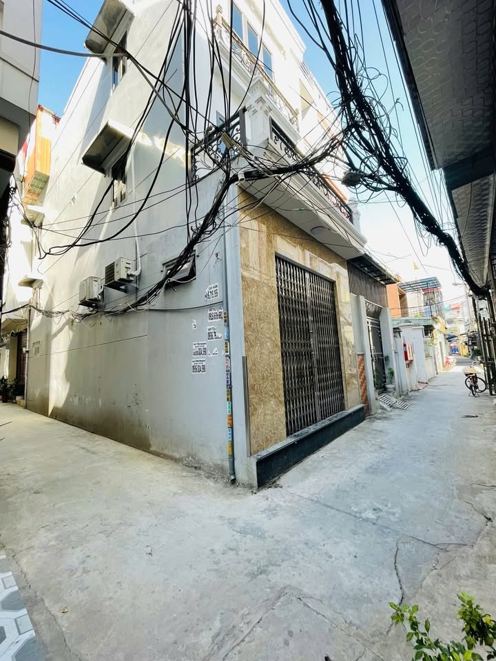 Nhà lô góc ngõ 654 Thiên Lôi, Hải Phòng 50m² giá 3 tỷ - Cần bán gấp!