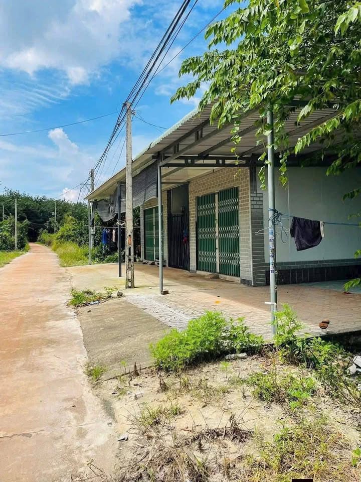 Đất nền sát KCN Minh Hưng - Chơn Thành 2500m² giá 1 tỷ - Đầu tư sinh lời ngay!