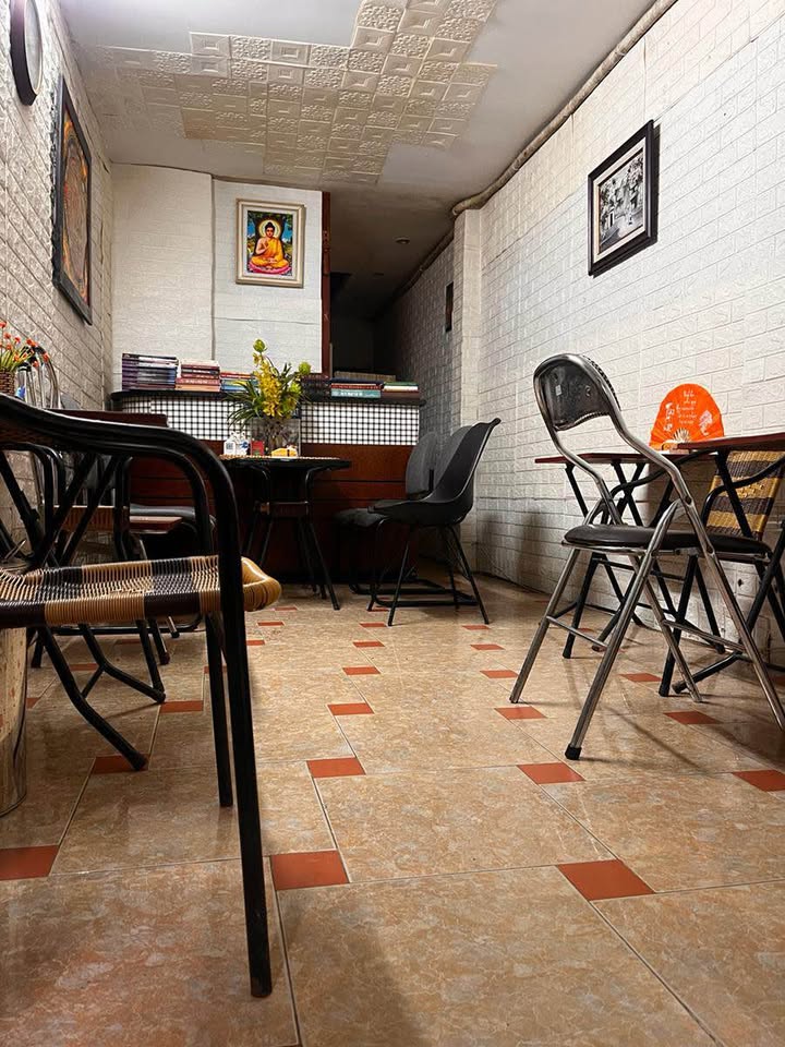 Căn hộ tập thể tầng 1 Hoàng Ngọc Phách 65m² giá 5 tỷ - Kinh doanh đỉnh cao!