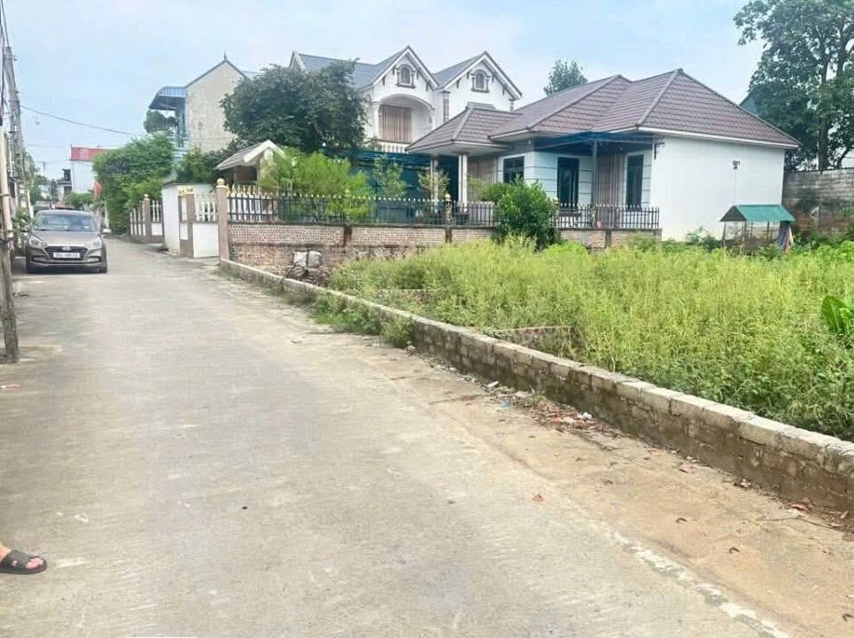 Đất thổ cư Xuân Mai 112m² giá 2 tỷ - Cơ hội đầu tư sinh lời cao!