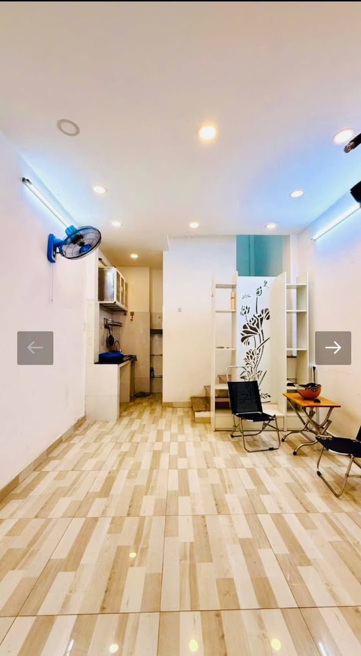 Nhà phố Huỳnh Văn Bánh Phú Nhuận 17m² giá 3.5 tỷ - Căn hiếm không thể bỏ lỡ!