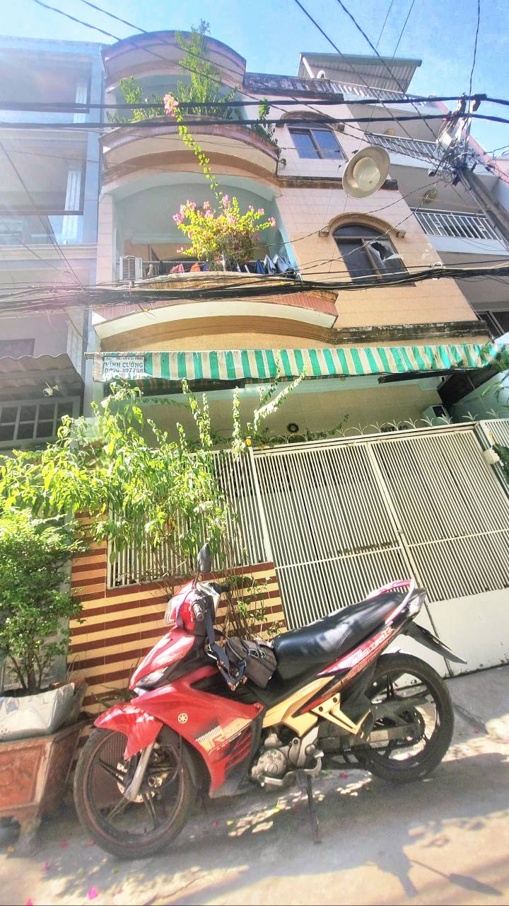 Nhà 4 tầng Nguyễn Tri Phương Q10, 60m², giá 10 tỷ - Sẵn sàng vào ở ngay!