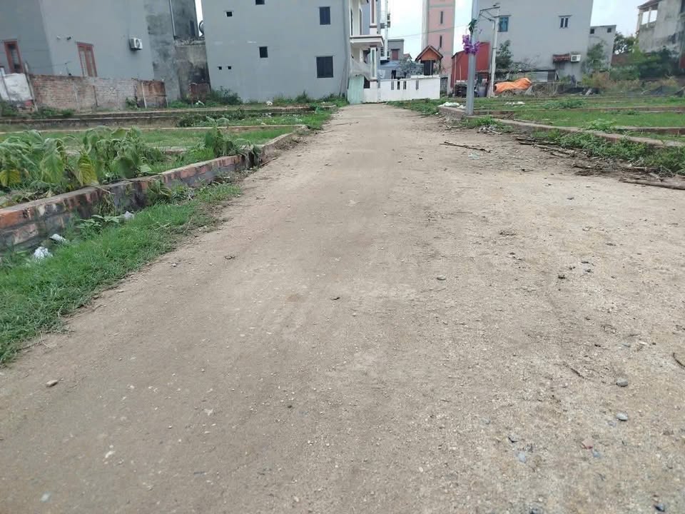 Đất thổ cư Quang Minh - Mê Linh 42m² giá 2.1 tỷ - Cơ hội vàng đầu tư!