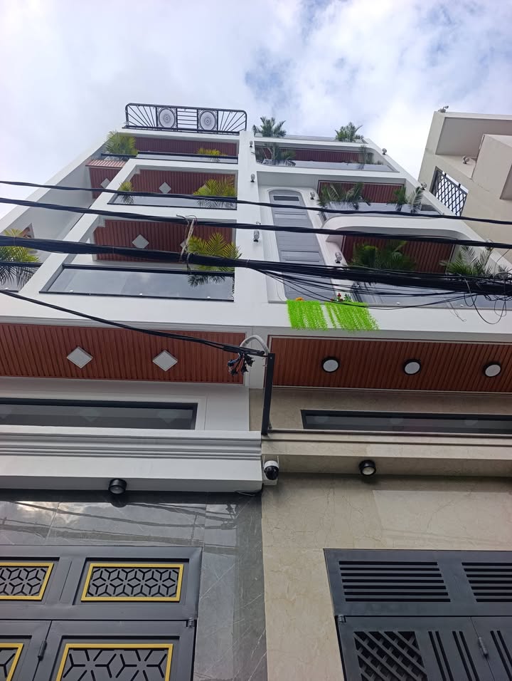 Nhà phố Tô Ký, quận 12, diện tích 350m² giá 9 tỷ - Ngay chợ Chó, tặng nội thất cao cấp!