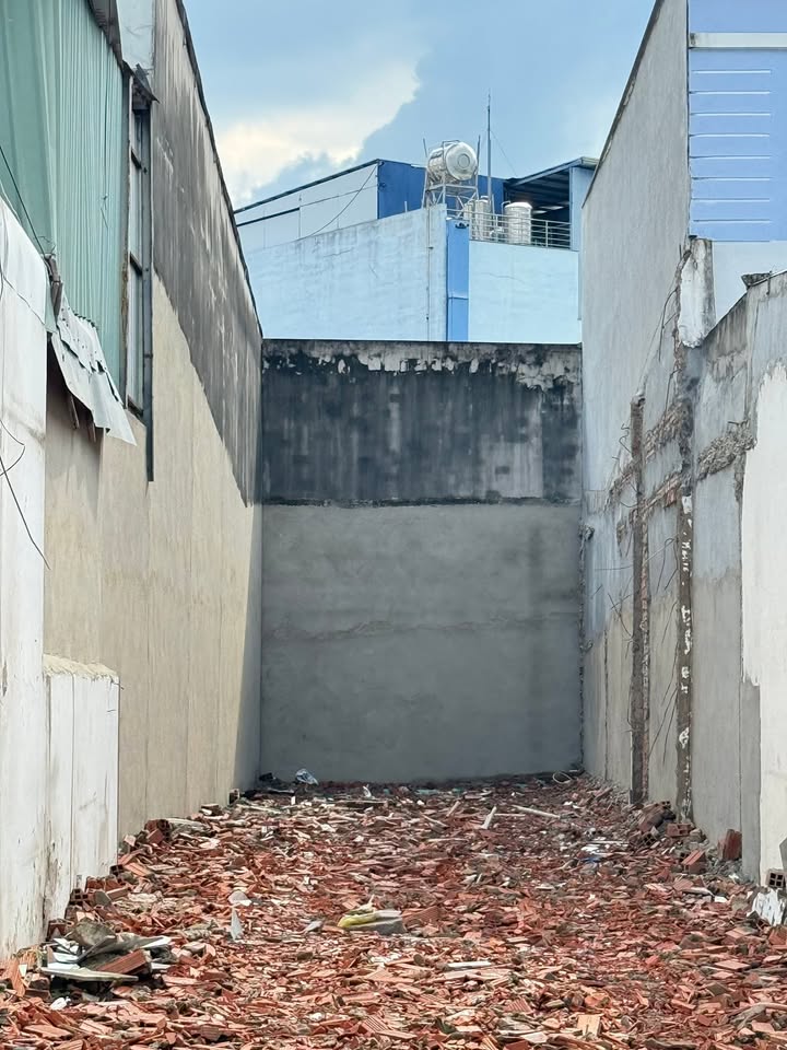 Đất mặt tiền Thị Trấn Hóc Môn 91m² giá 4.25 tỷ - Cơ hội đầu tư sinh lời!