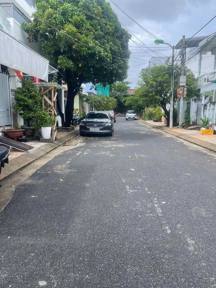 Nhà 2 tầng hẻm Tân Trào, Vĩnh Nguyên 28m² giá 2.2 tỷ - Nơi an cư lý tưởng!