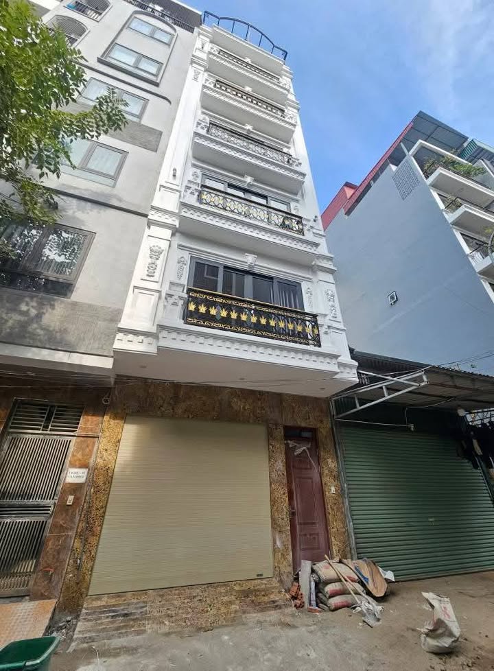 Nhà phố Vạn Phúc Hà Đông 50m² giá 20 tỷ - Thiết kế hiện đại, sẵn sàng vào ở!