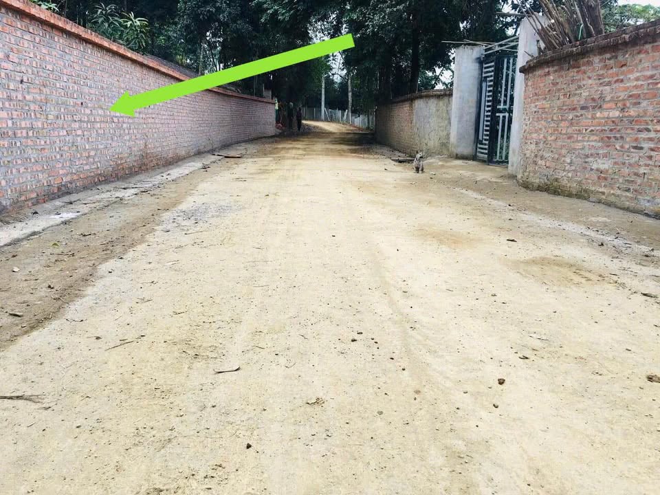 Đất nền Yên Trung, Thạch Thất 1237m² chỉ 4.9 tỷ - Đường ô tô đỗ cửa, giao thông thuận tiện!