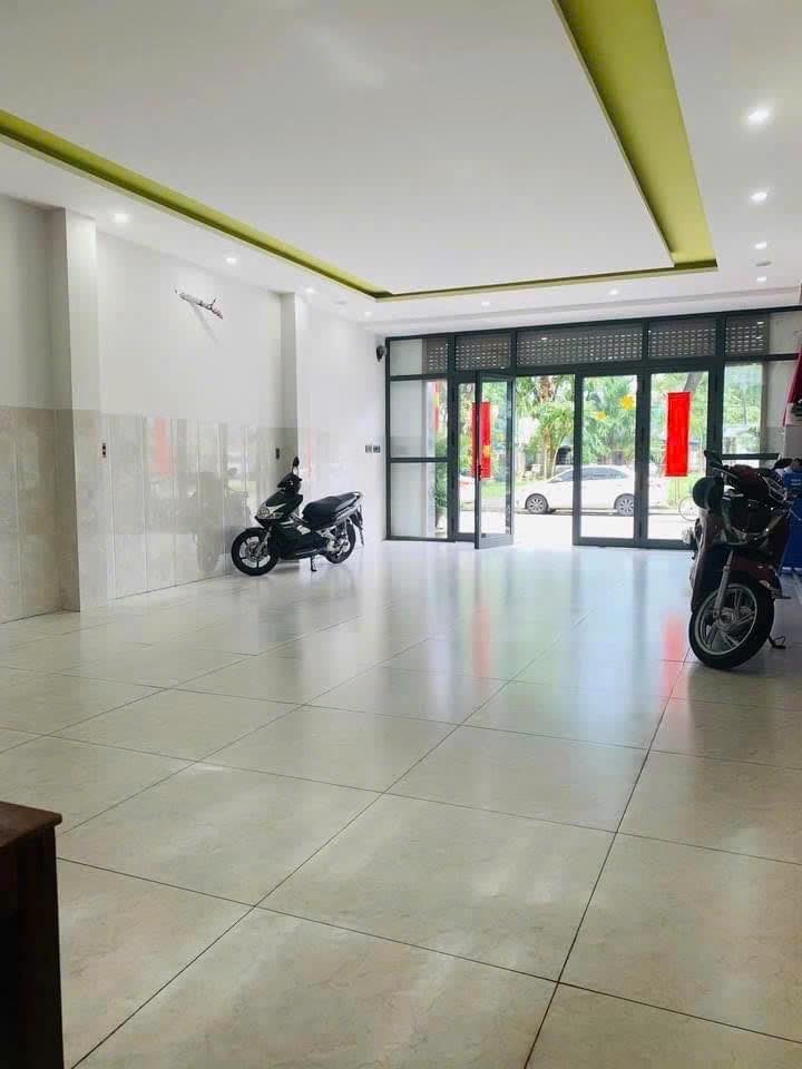 Bán gấp FrontHouse Trưng Nữ Vương 96m² giá 18 tỷ - Mặt tiền 6m, kinh doanh siêu lợi nhuận!