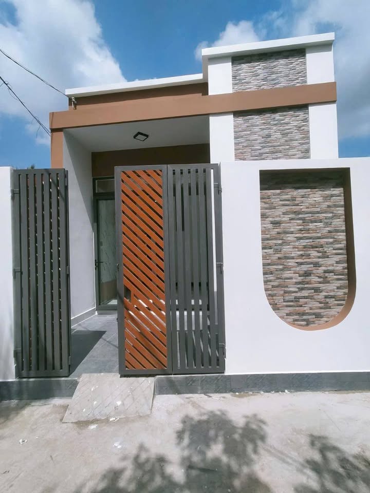 Nhà mới xây tại Long Hòa B, Đạo Thạnh, TP Mỹ Tho 75m² giá 1.45 tỷ - Vị trí đẹp, gần công viên!