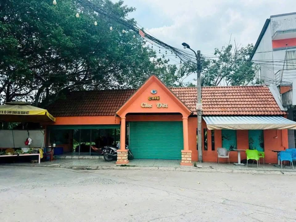 Đất thổ cư 150m² Ấp 1A, xã Thanh Phú, Bến Lức giá chỉ 1.4 tỷ - Đường lớn, tiện ích đầy đủ!