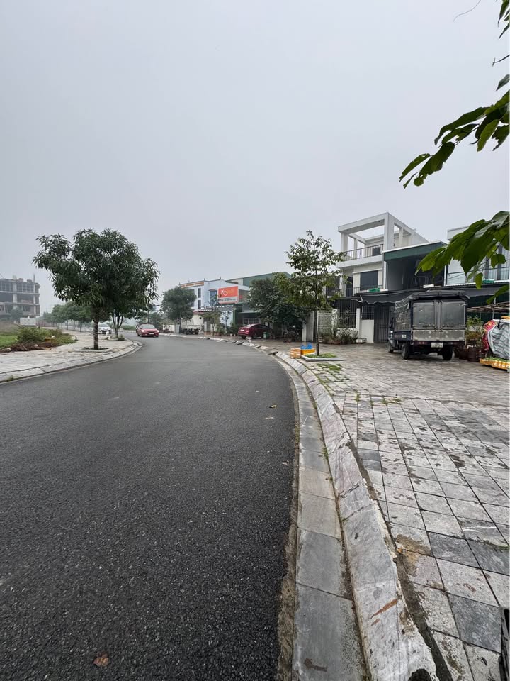 Nhà Kiên Cố Phú Sơn 75m² giá 2 tỷ - Ô tô vào tận nhà!