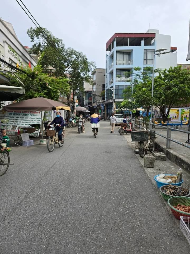 Nhà phố Phú Lương, Hà Đông 35m² giá 5.7 tỷ - Đón Tết ngay tại vị trí vàng!