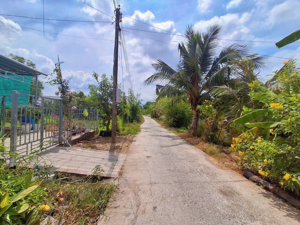 Đất nền mặt tiền kênh Lung Dừa, Cà Mau 188m² giá 1 tỷ - Đầu tư sinh lời lý tưởng!