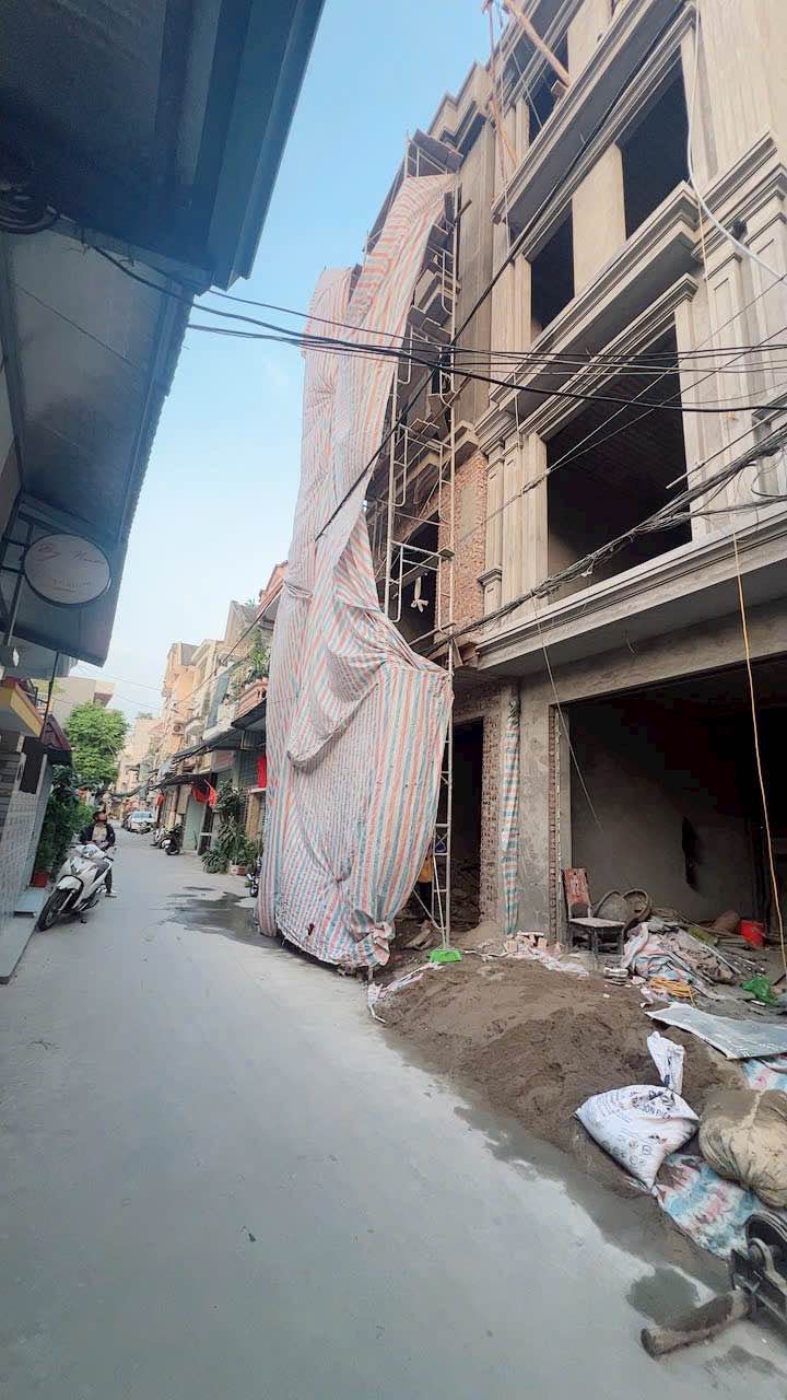 Nhà mặt ngõ Nguyễn Công Hòa 46m² giá 6 tỷ - Kinh doanh spa, nail thuận lợi!