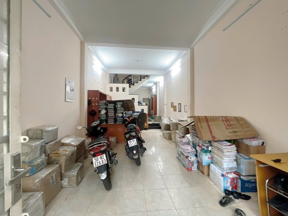 Cho thuê nhà mặt tiền Tân Sơn Nhì, Tân Phú 64m² giá 15 triệu - Phù hợp mở trung tâm dạy học!