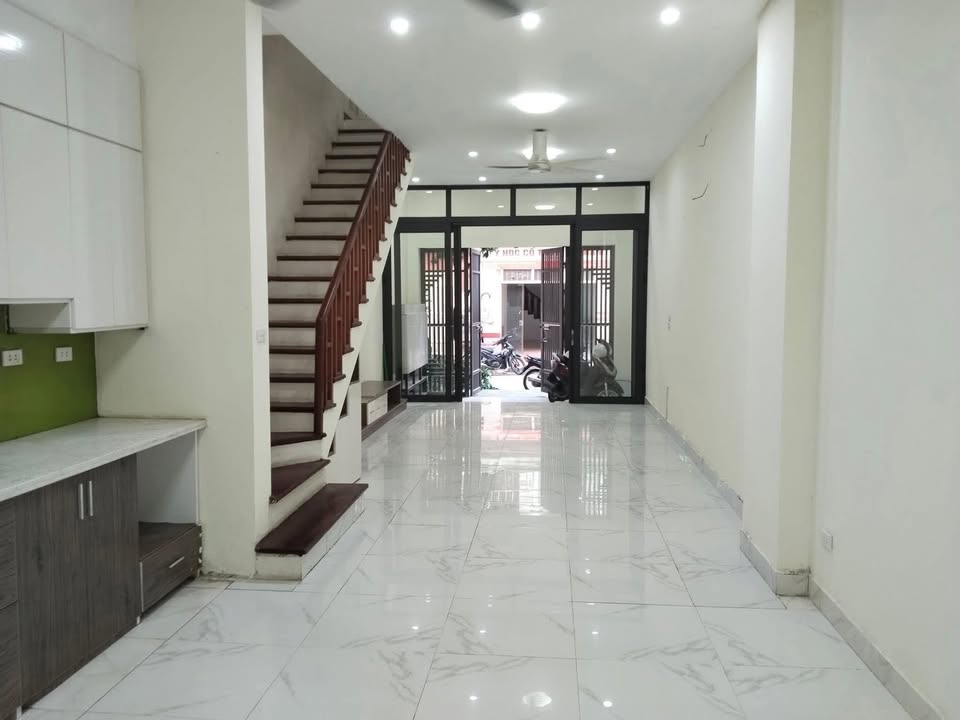 Nhà phố cho thuê KĐT Văn Quán 70m² giá 18 triệu - Vị trí đắc địa, tiện ích đầy đủ!