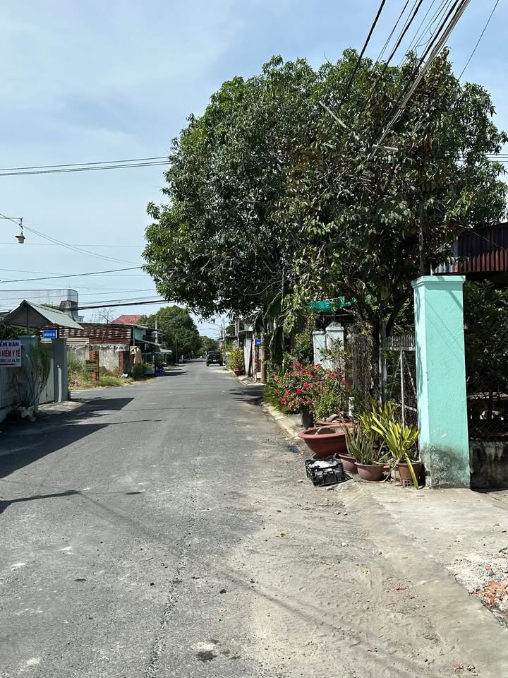 Đất thổ cư Hẻm 85 Cách Mạng Tháng Tám, Tây Ninh 203m² giá 2.24 tỷ - Cơ hội đầu tư tuyệt vời!