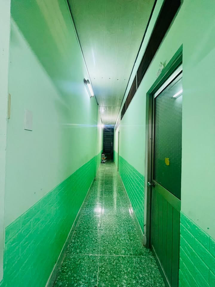 Nhà hẻm ô tô Lê Thị Hồng Gấm, Rạch Giá 79m² - Giá chỉ 1.25 tỷ thương lượng!