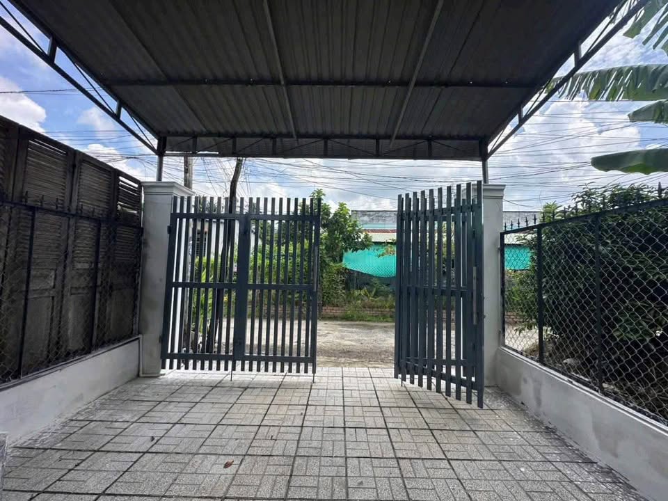 Nhà riêng Phường 4 Tây Ninh 56m² giá 1.29 tỷ - Hướng Đông Bắc, gần Toà Thánh