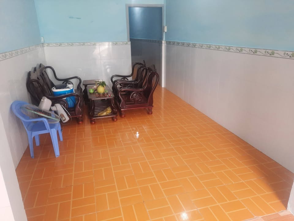 Nhà nguyên căn cho thuê tại hẻm 889, Rạch Giá - Gần siêu thị Điện Máy Chợ Lớn