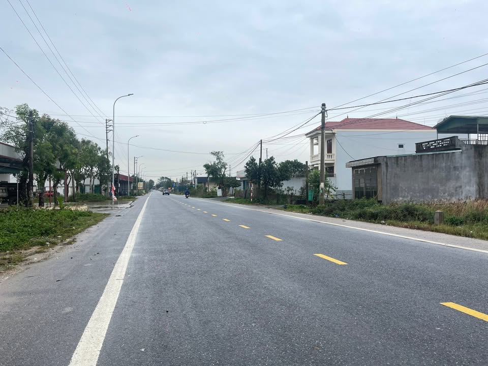 Đất liền kề đường Thanh Niên Quảng Giao 300m² - Vị trí đắc địa cho kinh doanh