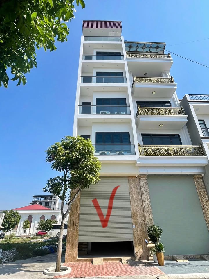 Nhà cho thuê đường Nguyễn Quyền, Đại Phúc, Bắc Ninh - 5 tầng mới đẹp, giá 15 triệu!