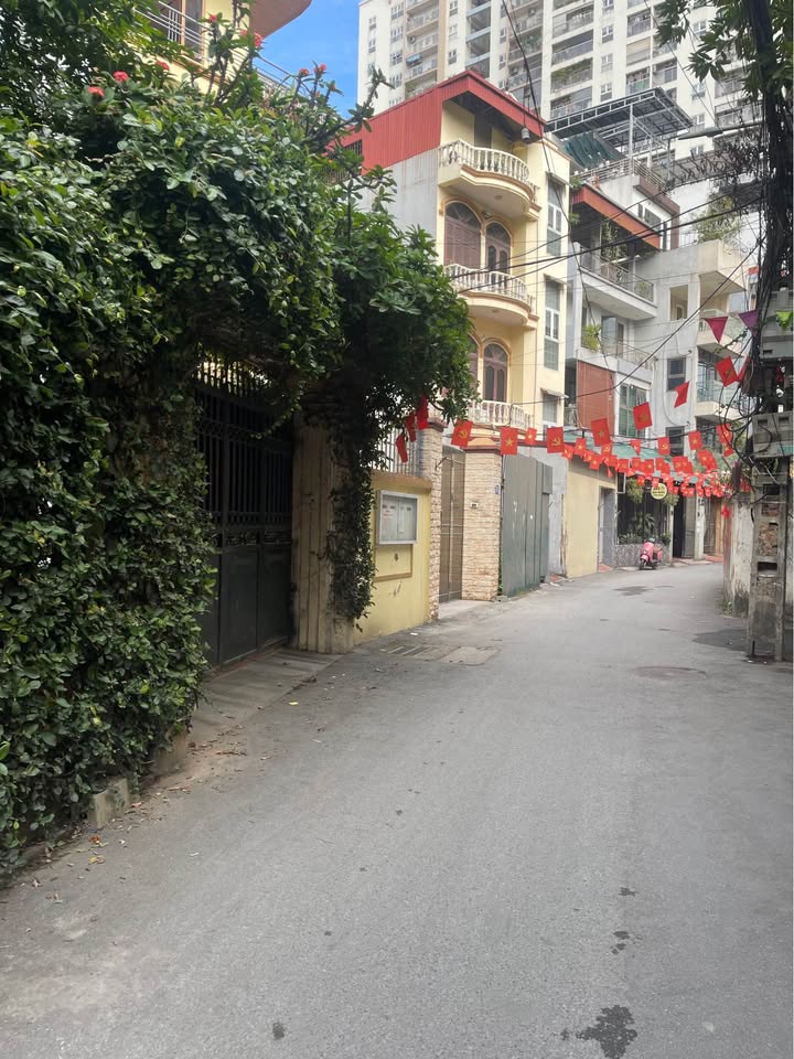 Nhà 5 tầng đường Lâm Du, quận Long Biên 38m² giá 7.2 tỷ - Giảm sâu, bán gấp!