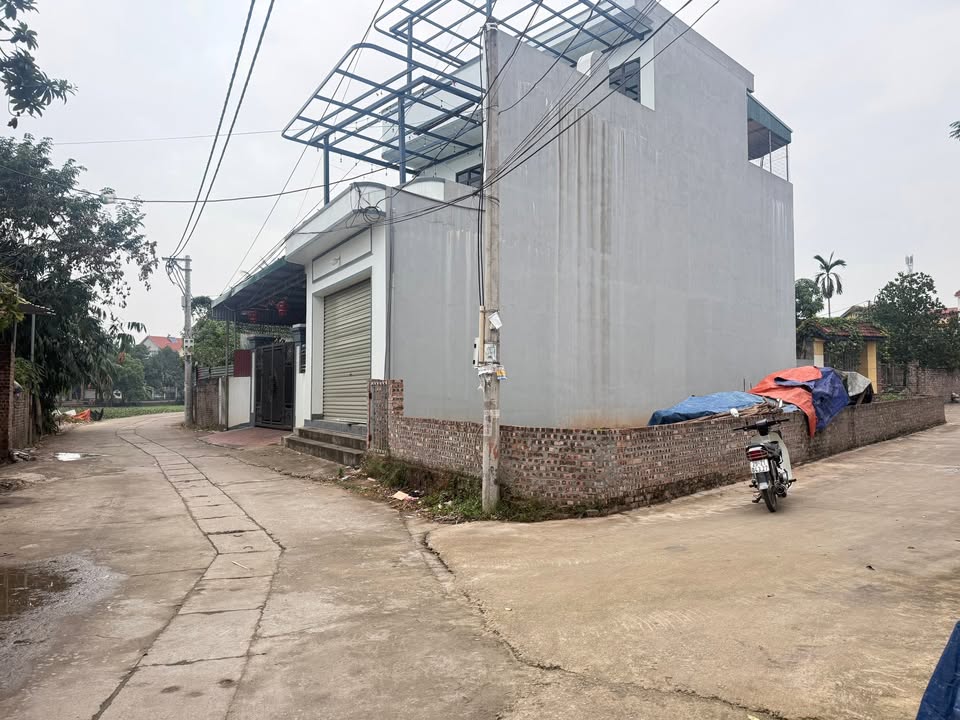 Đất nền Yên Lãng Mê Linh 116m² giá 3 tỷ - Lô góc hiếm có, thích hợp xây dựng!