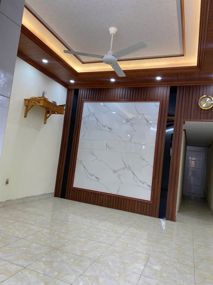 Nhà riêng Ninh Sơn 71m² giá 2 tỷ - Đường ô tô 5m thoải mái!