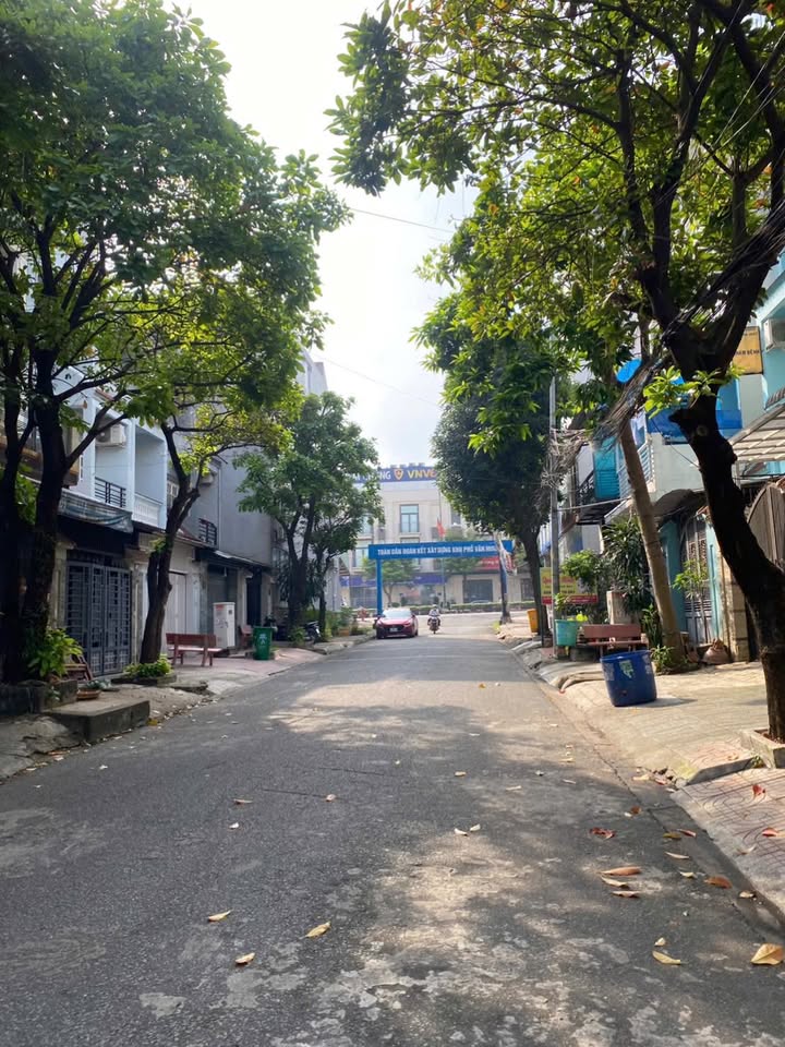 Nhà phố Tăng Nhơn Phú A 72m² giá 10 tỷ - Đầu tư sinh lời ổn định!