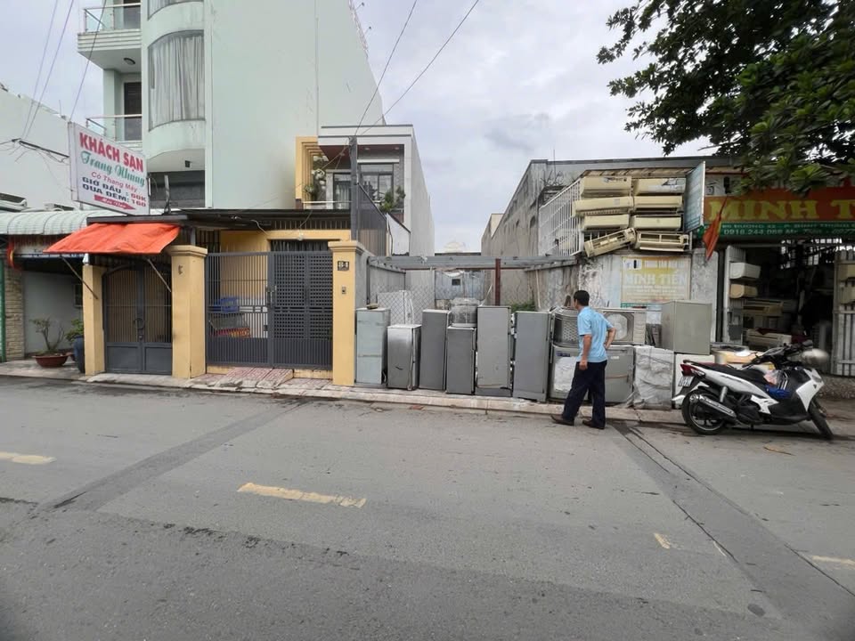 Đất mặt tiền đường số 42, phường Bình Trưng Đông, Q2, 101.5m² - Kinh doanh đắc địa!