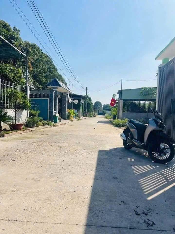 Đất nền Trảng Bom Đồng Nai 115m² giá 1 tỷ - Sổ đỏ thổ cư 100%!