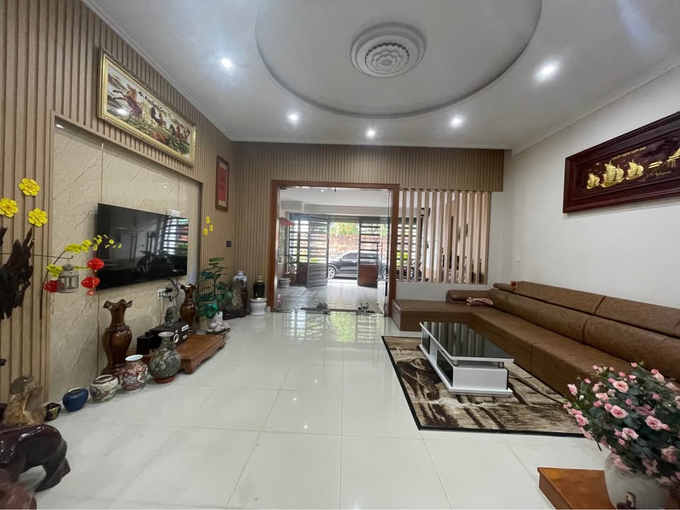 Nhà 1 trệt 2 lầu chính chủ tại Bảo Lộc 135m² giá 4 tỷ - Sẵn sàng vào ở ngay!