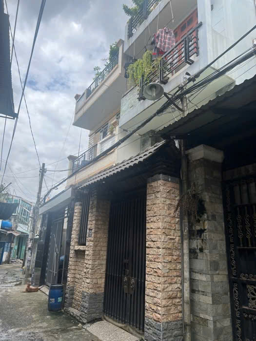 Căn hộ dịch vụ Tam Bình Thủ Đức 88.2m² giá 9.5 tỷ - Sổ hồng đầy đủ, vị trí đắc địa!