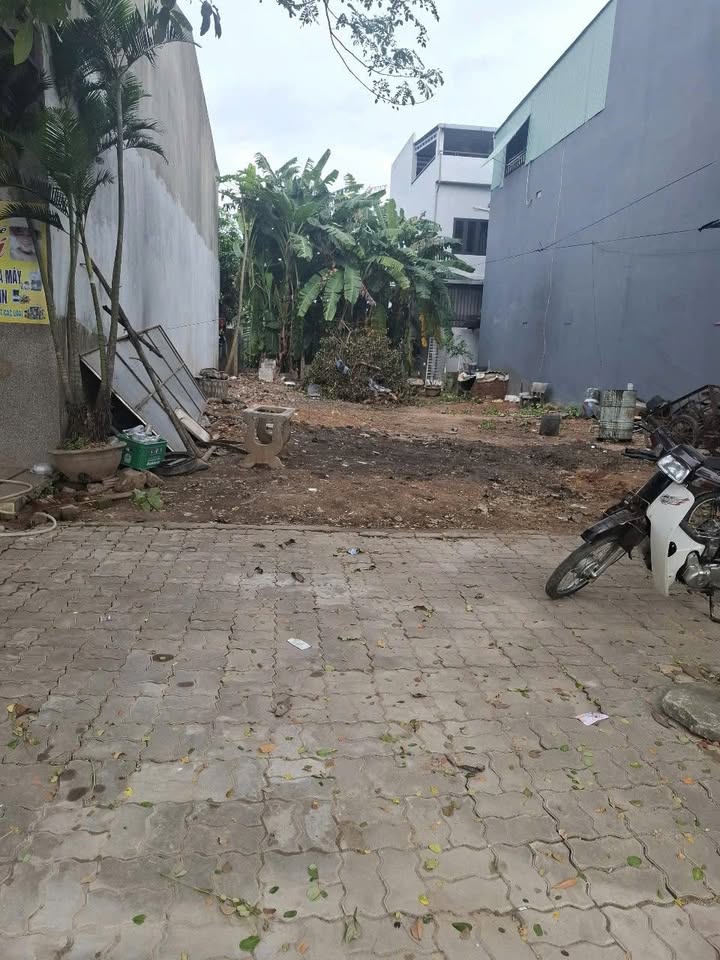 Đất nền Hòa Tiến 200m² giá thỏa thuận - Khu vực kinh doanh sầm uất!