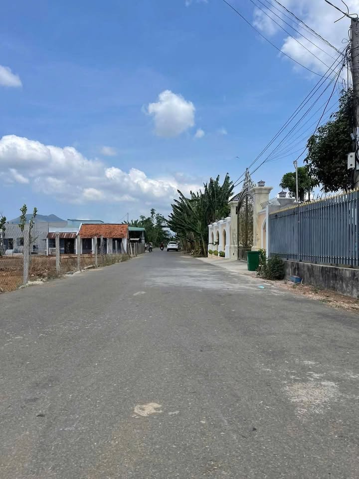 Đất nền mặt tiền đường số 87, Hòa Long, Bà Rịa 119m² giá 1.75 tỷ - Cơ hội đầu tư hấp dẫn!