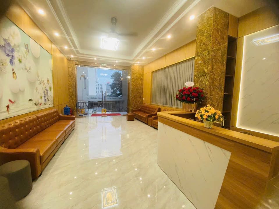 Khách sạn 36 phòng mặt đường Hậu Cần, Bãi Cháy 284m² giá 20 tỷ - Đầu tư sinh lời ngay!