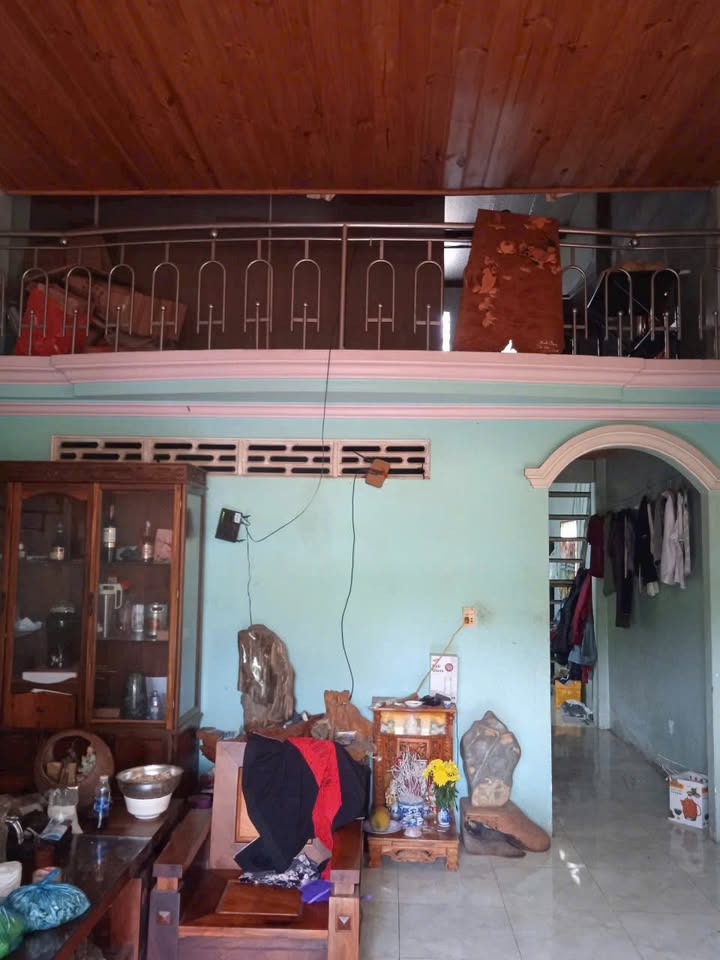 Nhà cấp 4 Khánh Xuân 70m² giá 1.35 tỷ - Gần chợ Duy Hòa, thuận tiện di chuyển!